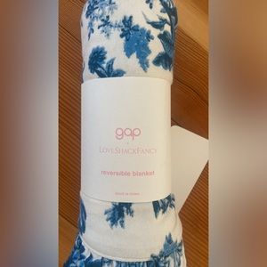 Brand new limited edition sold out Gap x LoveShackFancy baby blanket